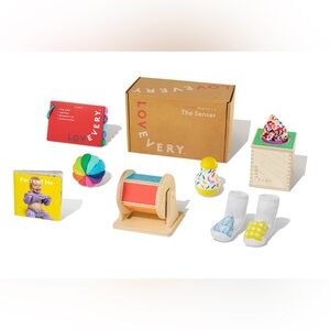 Lovevery ‘The Senser’ 5-6 Month Playkit